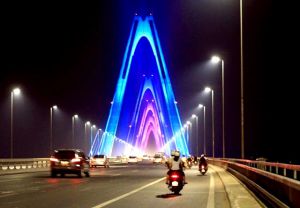 Cầu Nhật Tân