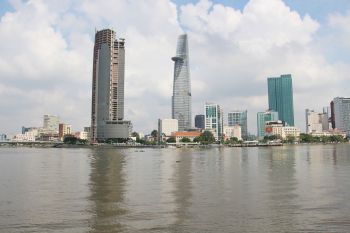 Nhìn về Q1