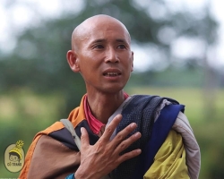 AI ĐÃ SỢ BƯỚC CHÂN