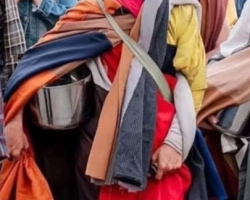 HÃY GIÚP ÔNG ẤY THÀNH PHẬT